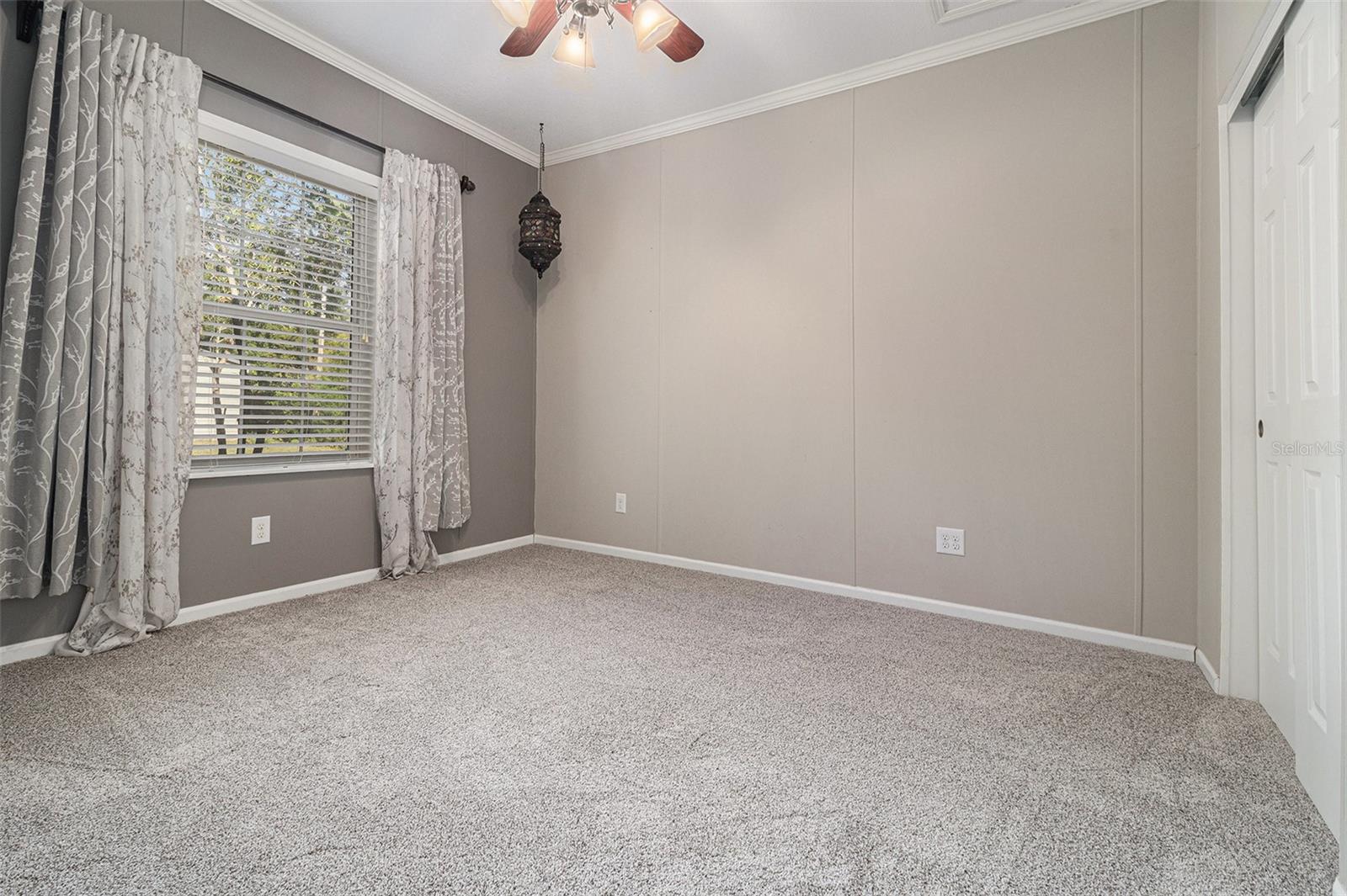 PALM HAMMOCK - Residential