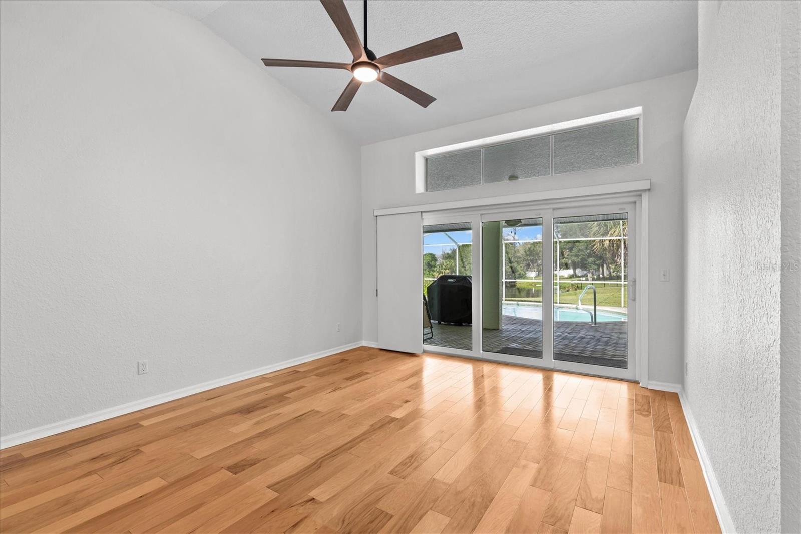 WHITCOMB PLACE - Residential