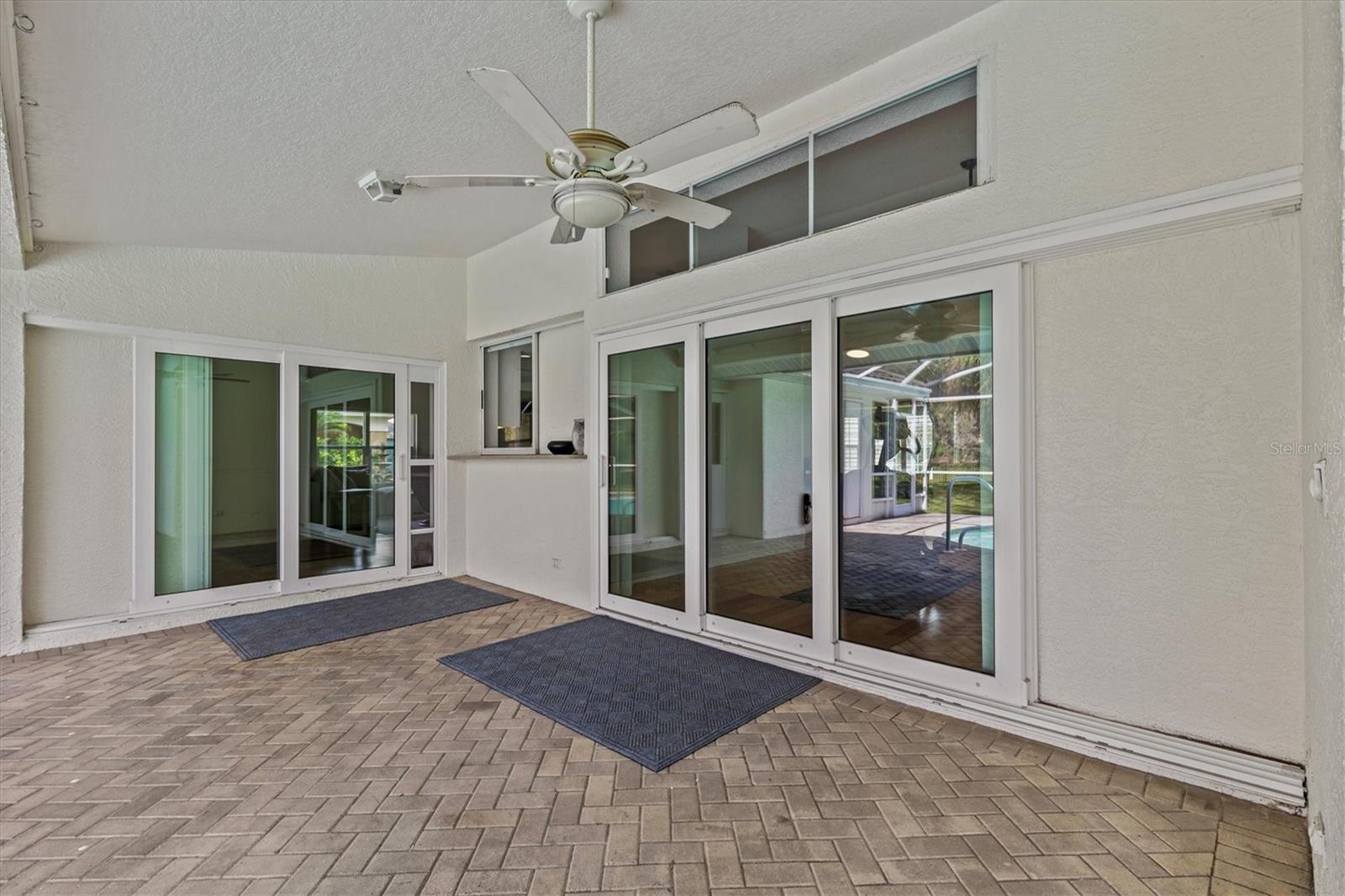 WHITCOMB PLACE - Residential