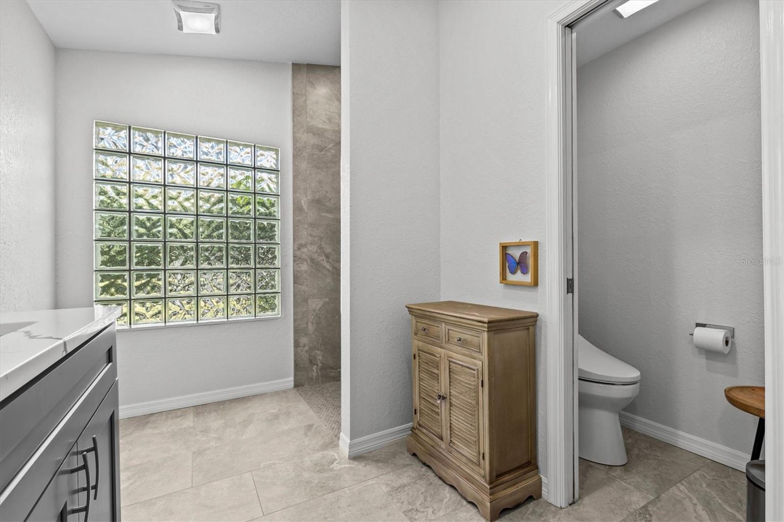 WHITCOMB PLACE - Residential