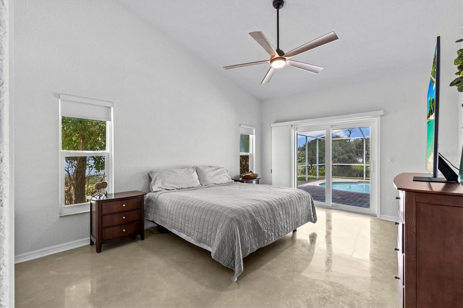 WHITCOMB PLACE - Residential