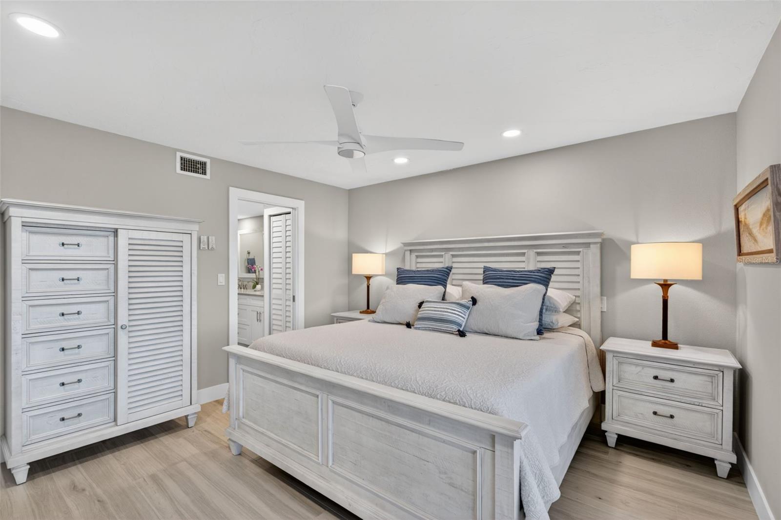 PEPPERTREE BAY IV - Residential