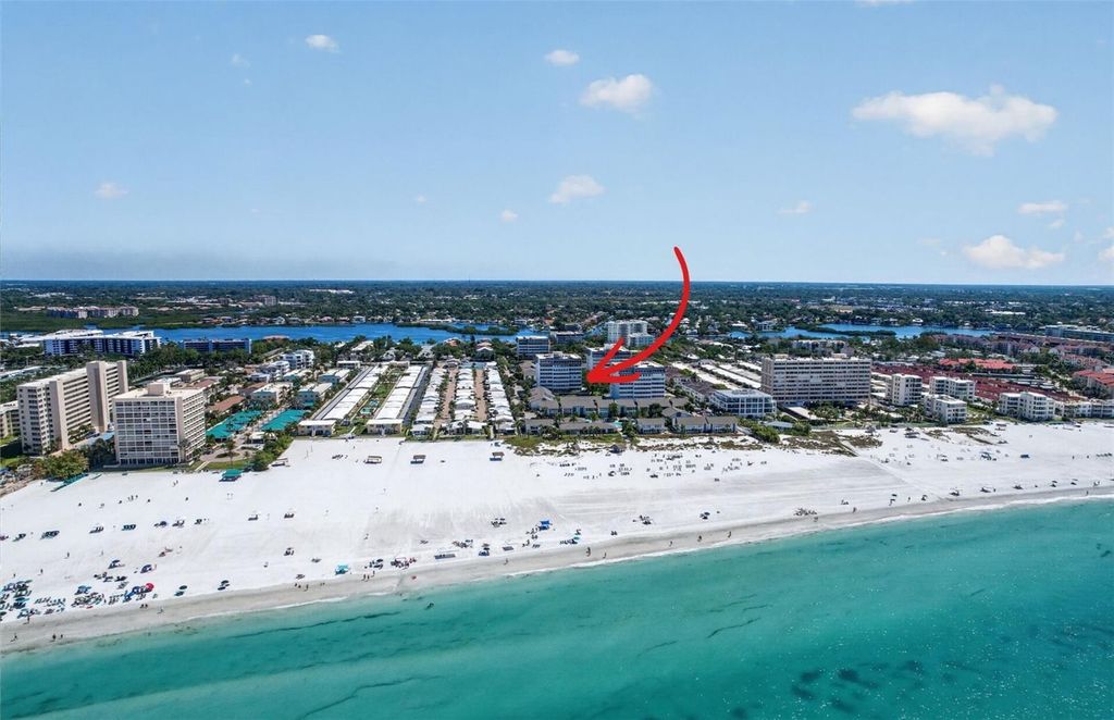 Photo of 1080 W Peppertree Lane #305A, Sarasota, FL 34242 (MLS # A4690895)