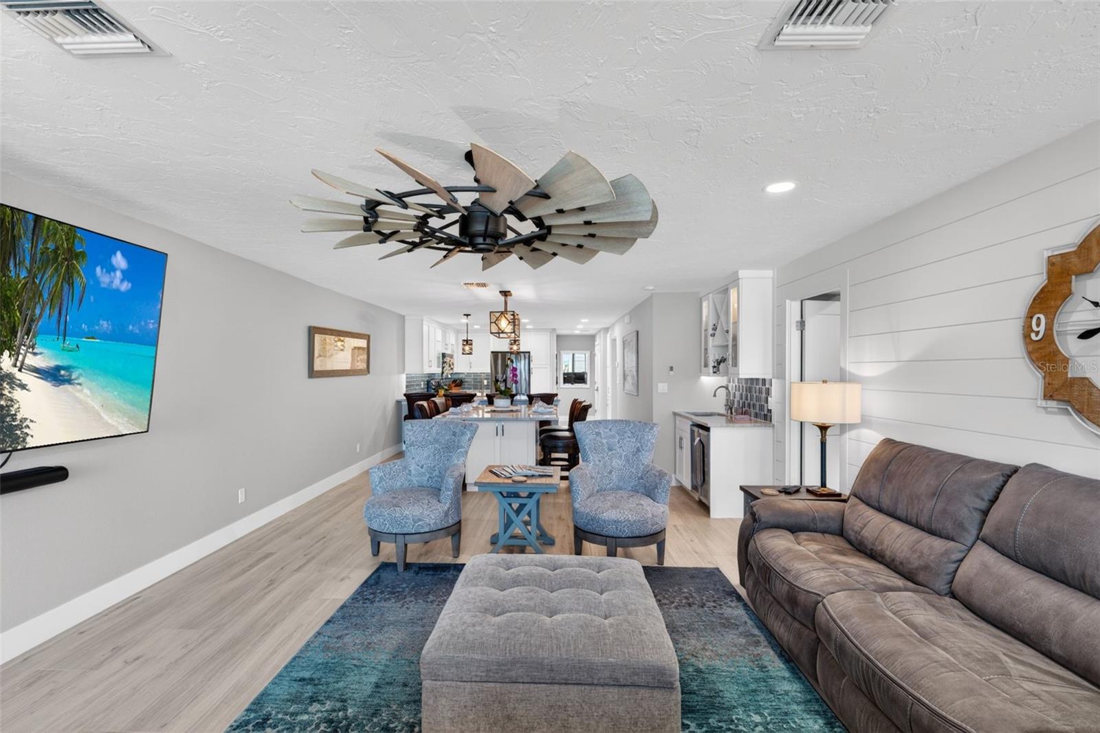 PEPPERTREE BAY IV - Residential