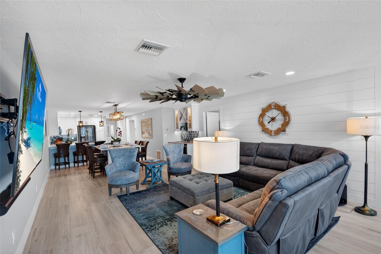 PEPPERTREE BAY IV - Residential