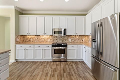 Tiny photo for 9439 SW 71st Loop, Ocala, FL 34481 (MLS # O6384371)