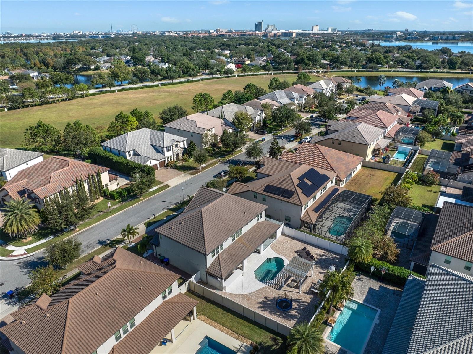 PARKSIDE PH 1 - Residential
