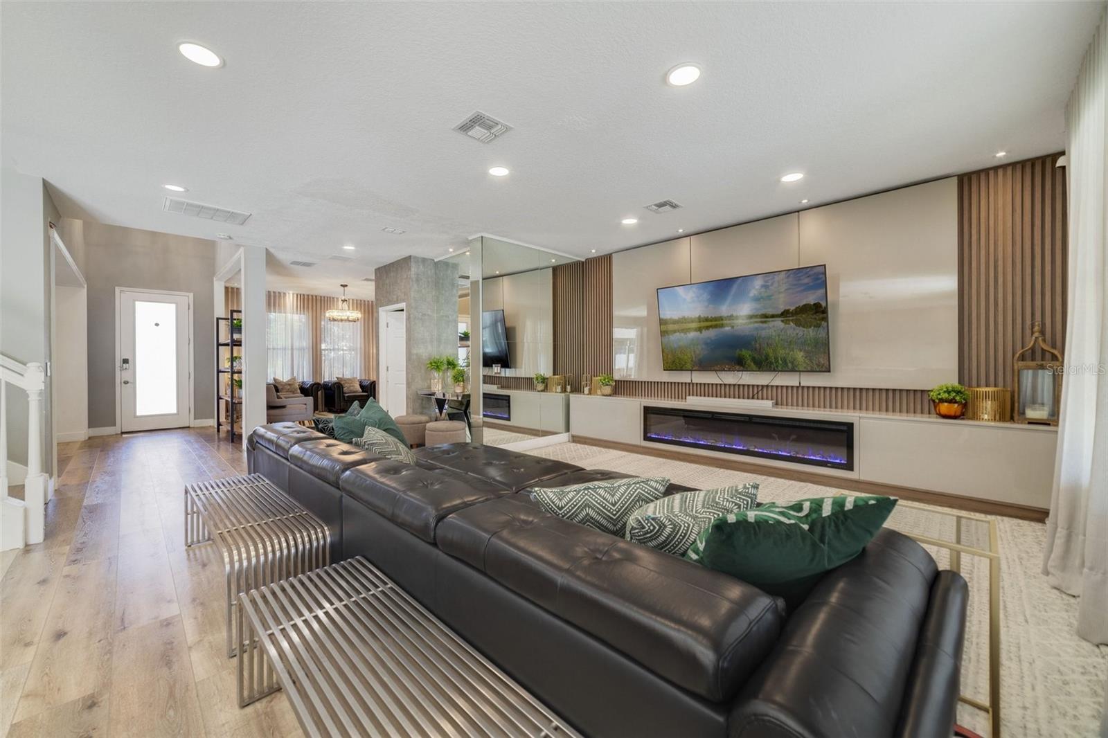 PARKSIDE PH 1 - Residential