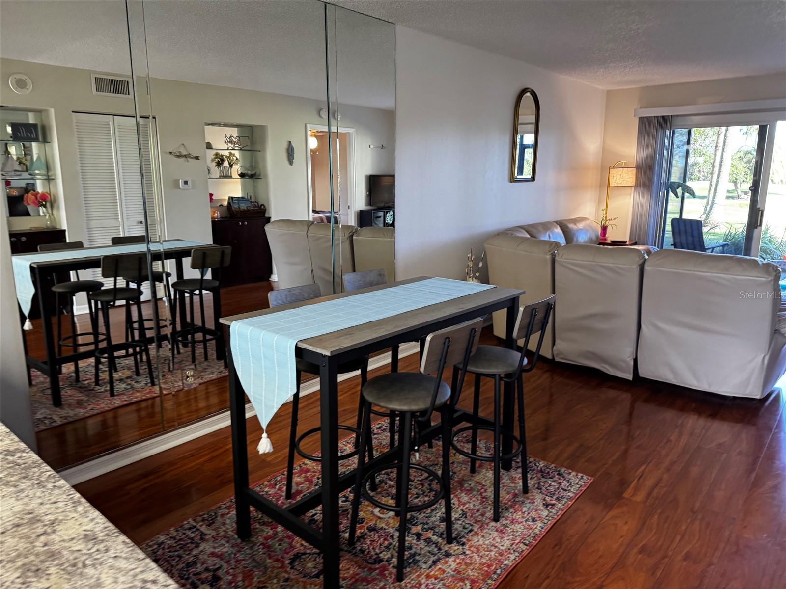 THE TERRA CEIA CLUB - Residential Lease