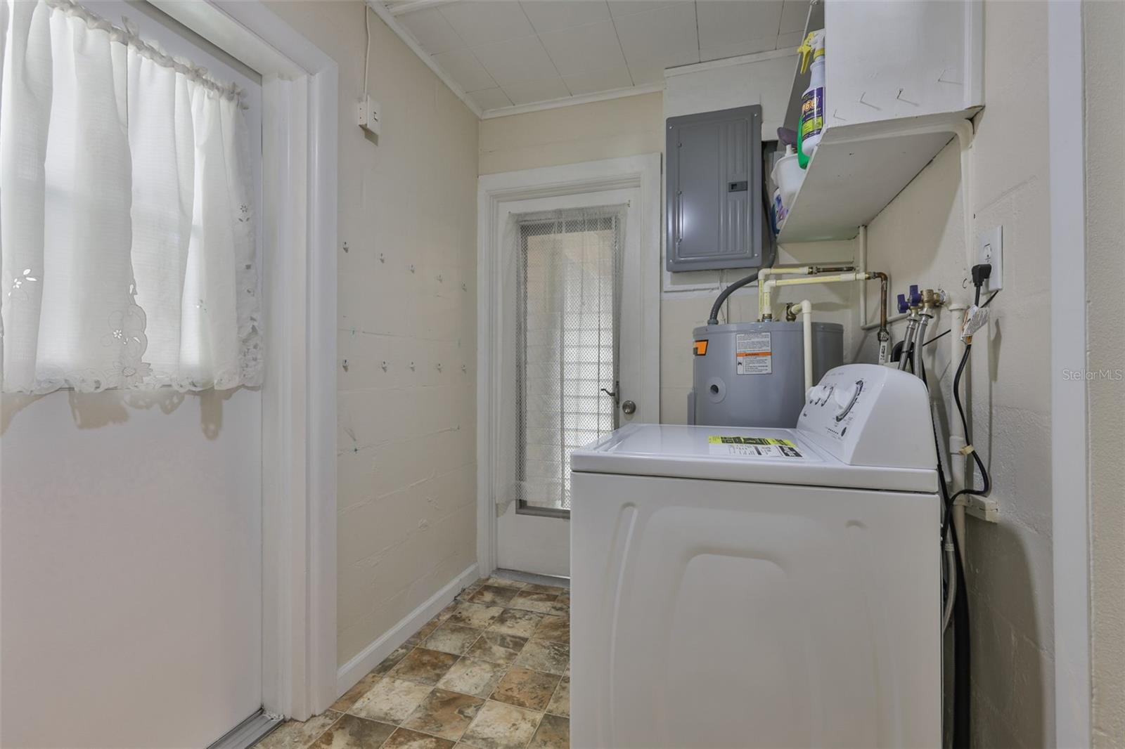 EAST LAKE PARK UNIT TWO - Residential