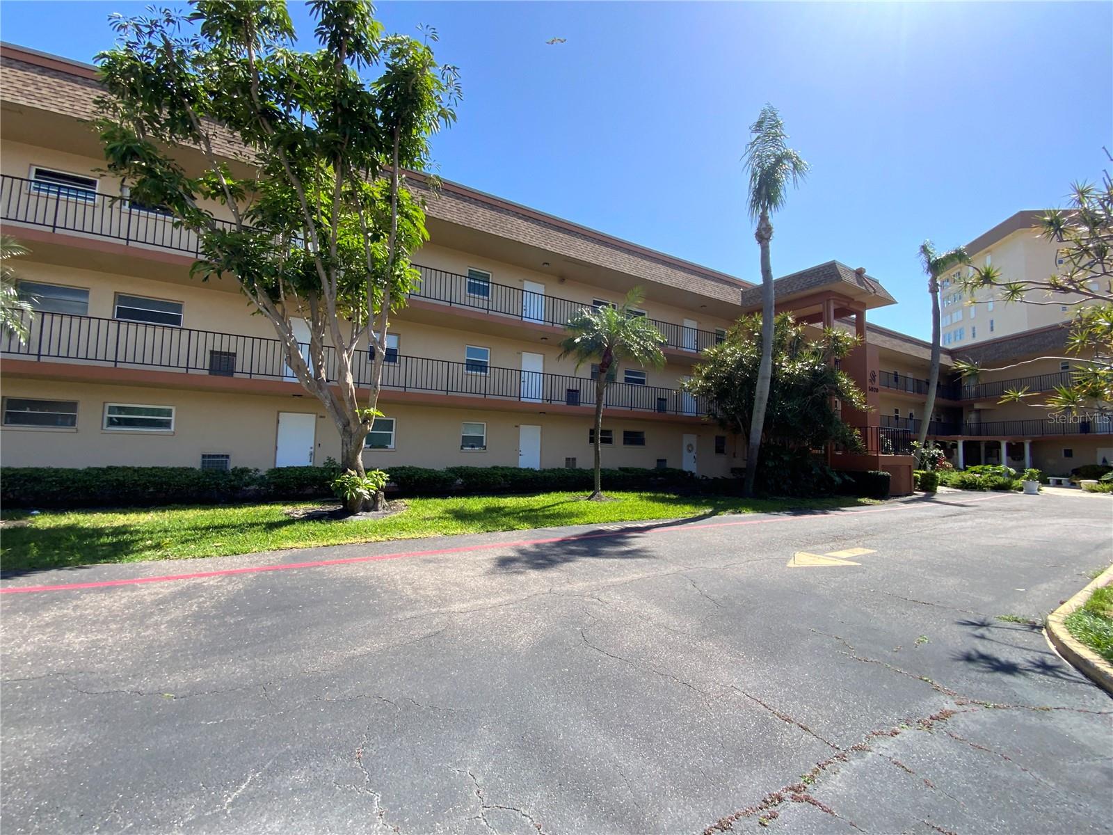5020 BRITTANY DRIVE S 212