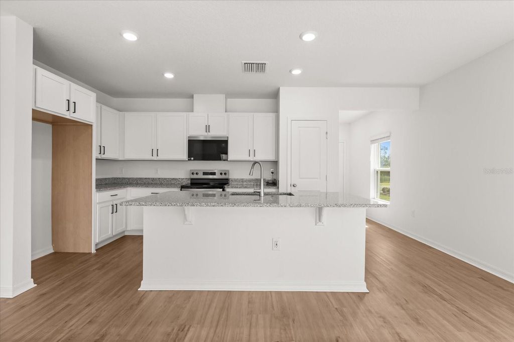 Photo of 359 Sequoia Drive, Lake Wales, FL 33859 (MLS # O6233593)