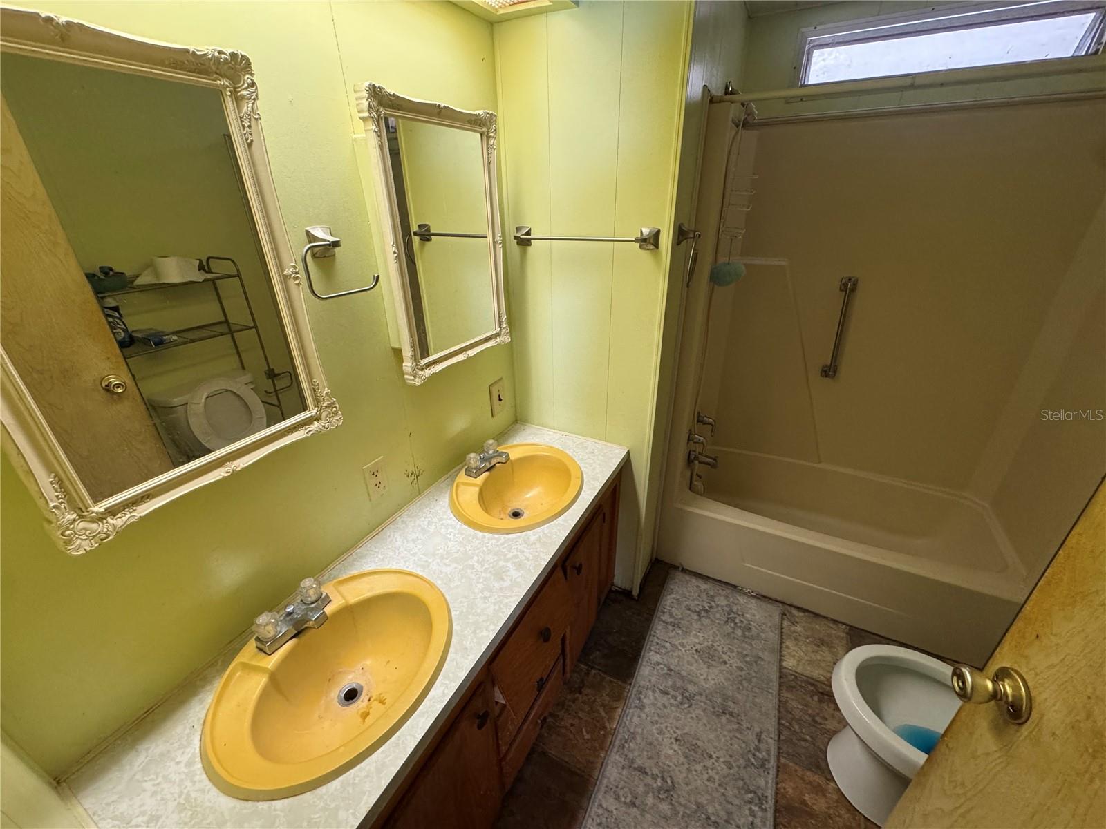 PALM ESTATES 2ND ADD - Residential