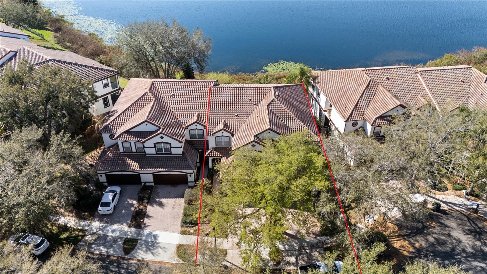 VIZCAYA TWNHMS 46/140 - Residential