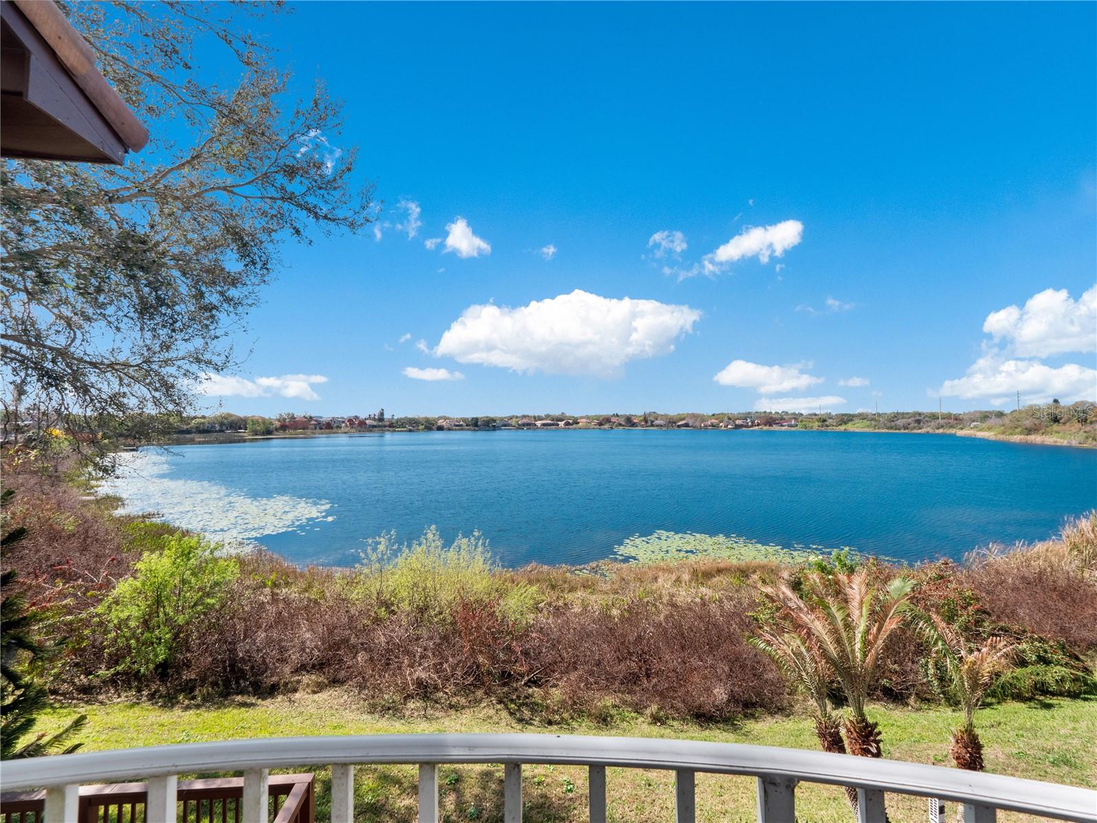 VIZCAYA TWNHMS 46/140 - Residential