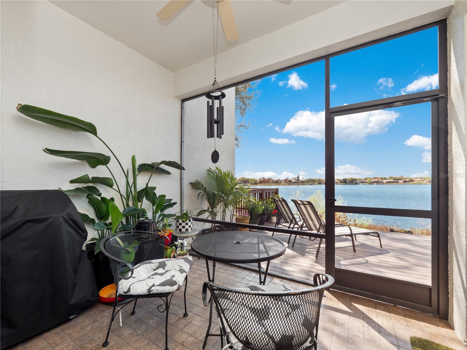 VIZCAYA TWNHMS 46/140 - Residential