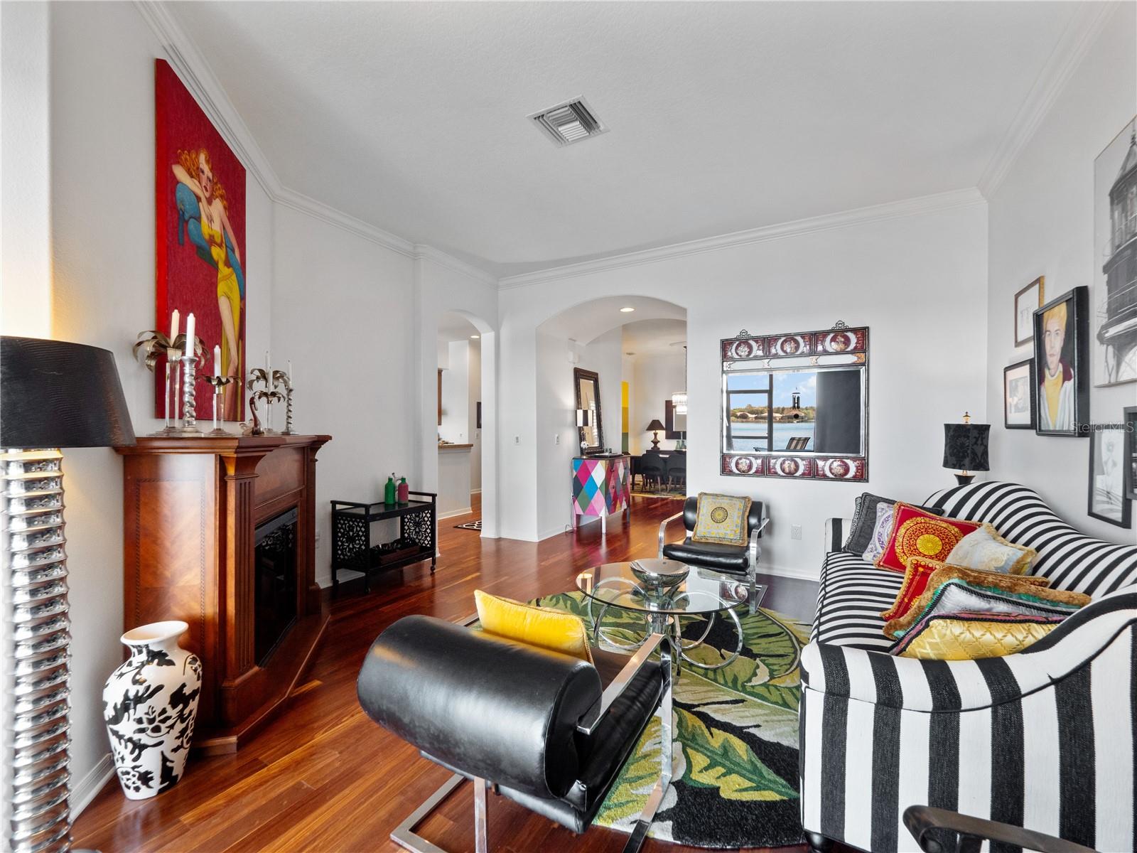 VIZCAYA TWNHMS 46/140 - Residential