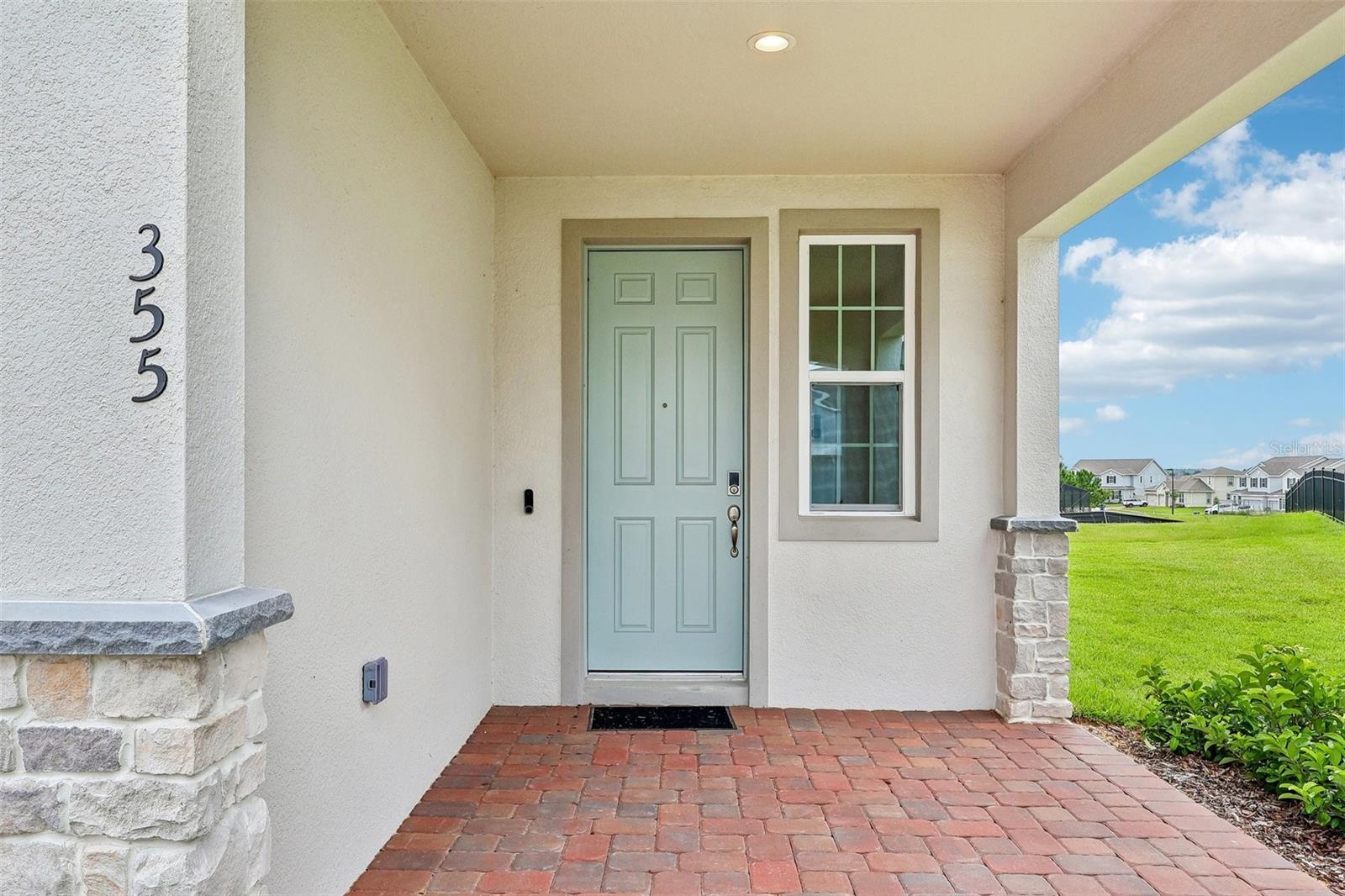 355 LEMONGRASS ROAD
