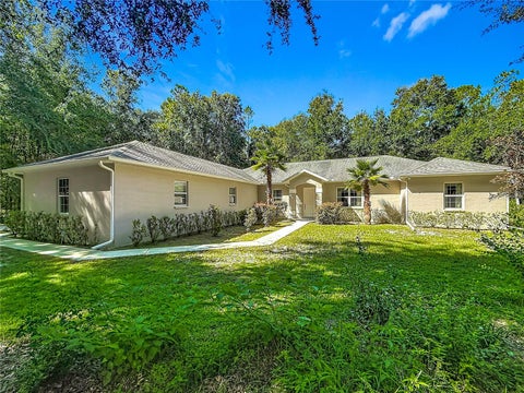 Tiny photo for 10620 NE 104th Circle, Oxford, FL 34484 (MLS # G5117080)