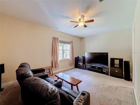 Tiny photo for 10620 NE 104th Circle, Oxford, FL 34484 (MLS # G5117080)