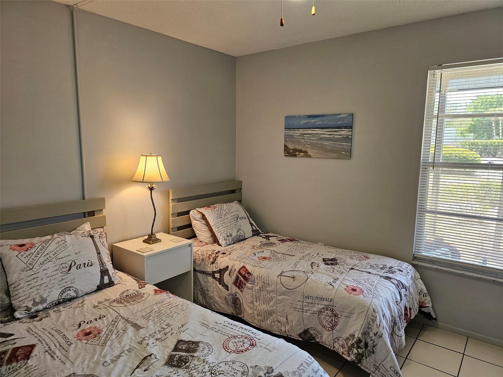 MIRROR LAKE SEC 2 - Residential Lease