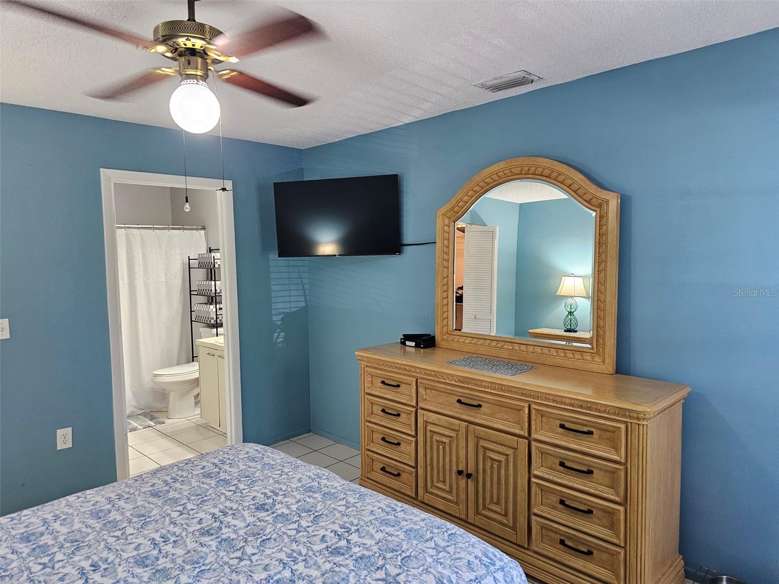 MIRROR LAKE SEC 2 - Residential Lease