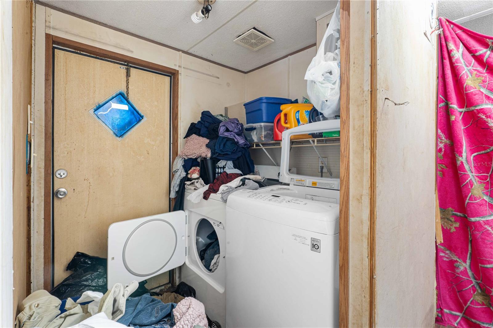 LEGEND WOODS ESTATES - Residential