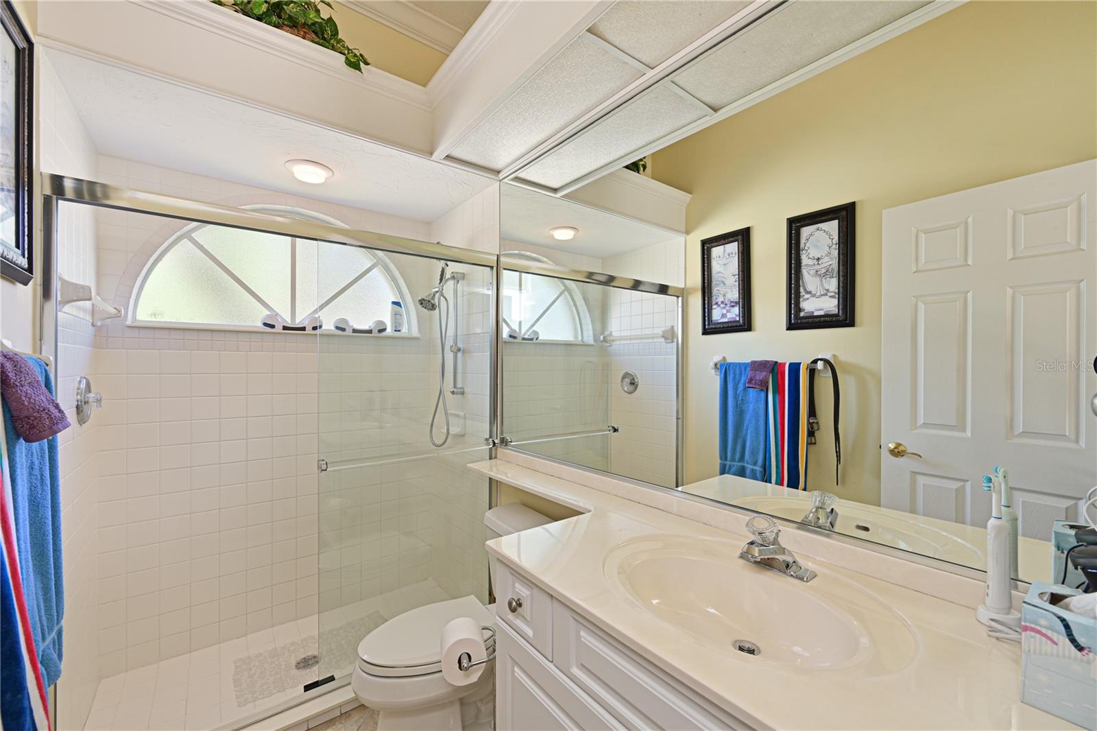 EDGEWATER VILLAGE SUBPHASE B - Residential