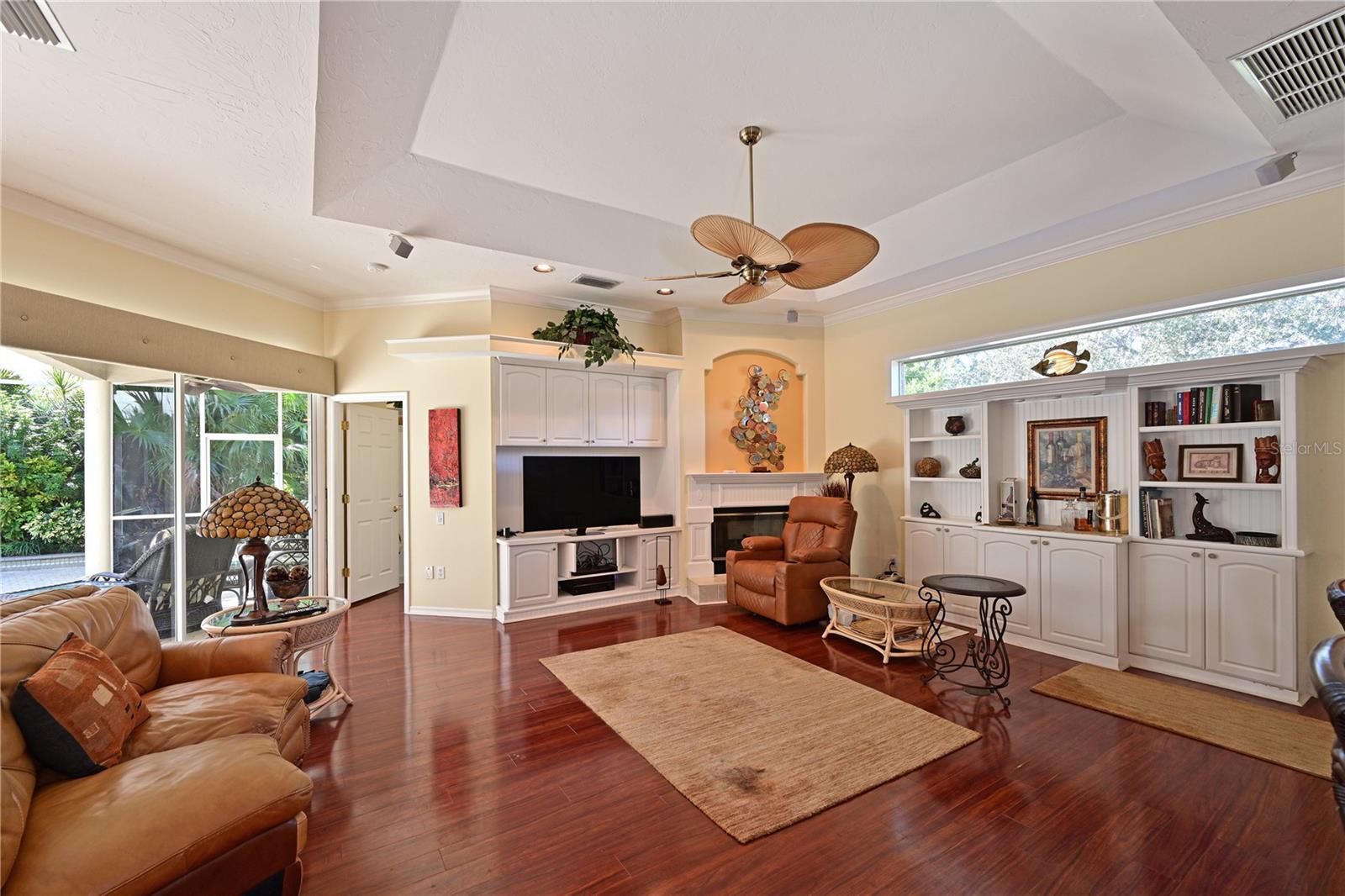 EDGEWATER VILLAGE SUBPHASE B - Residential