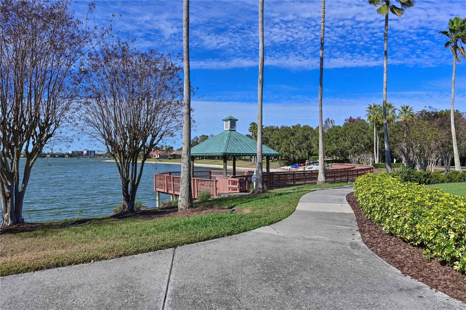 EDGEWATER VILLAGE SUBPHASE B - Residential