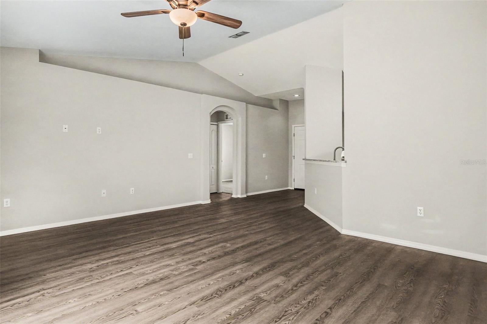 COOPPER RIDGE OAKS REP - Residential