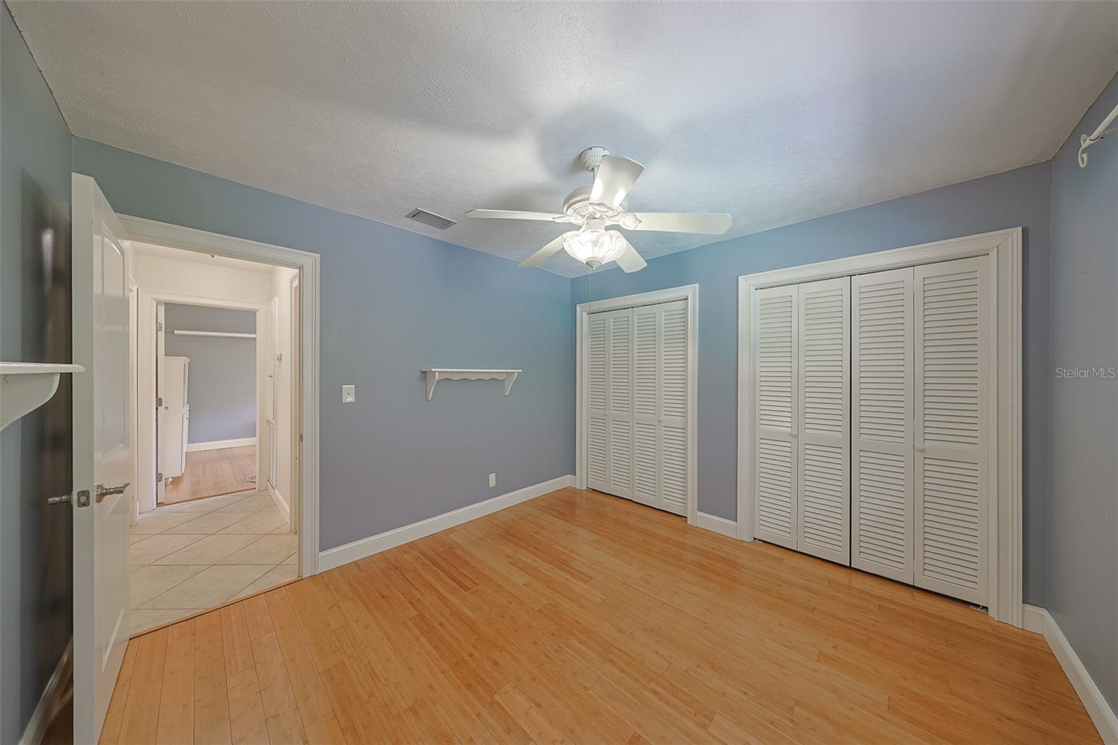 FOUR WINDS ESTATES - Residential