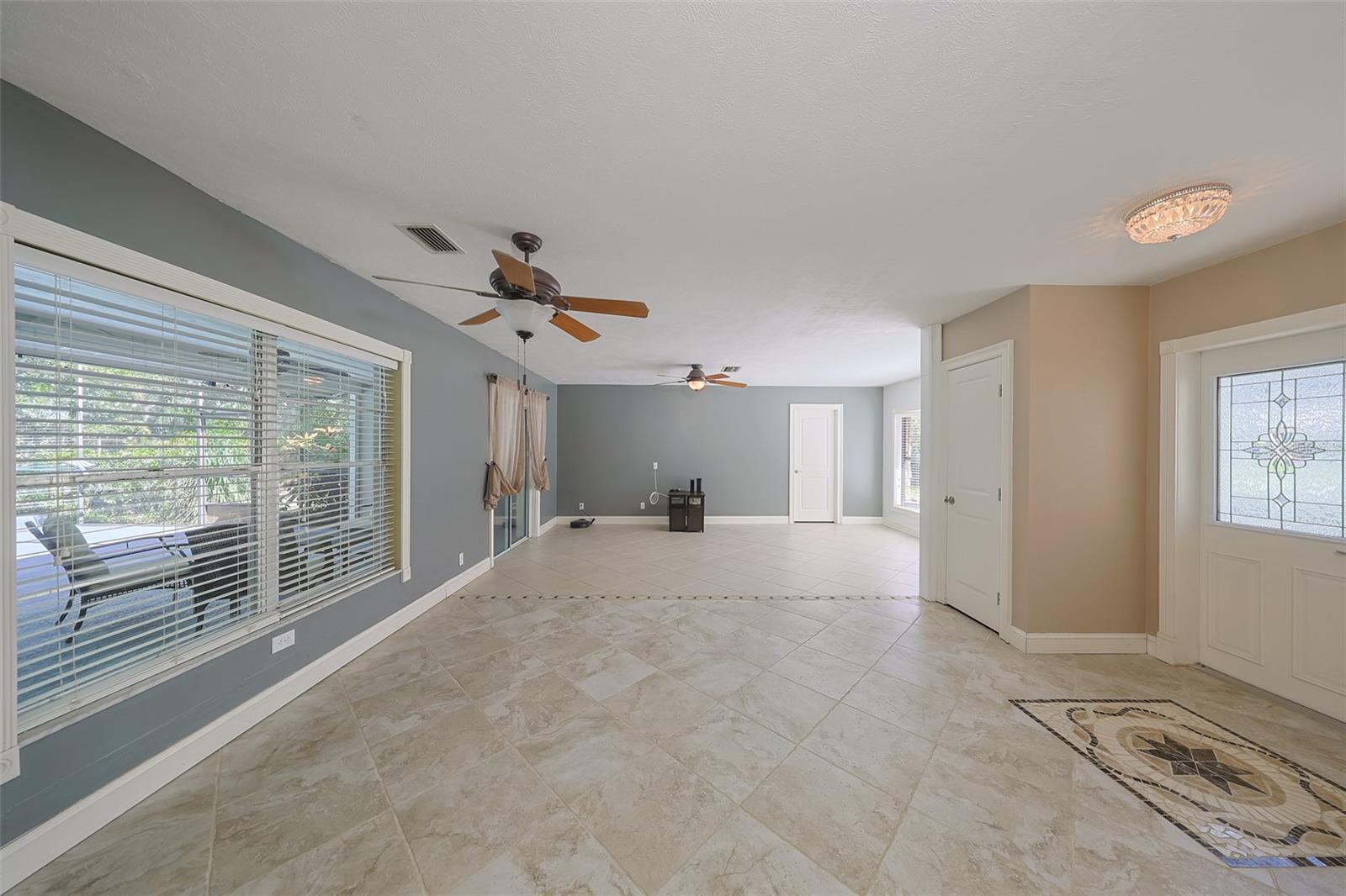 FOUR WINDS ESTATES - Residential