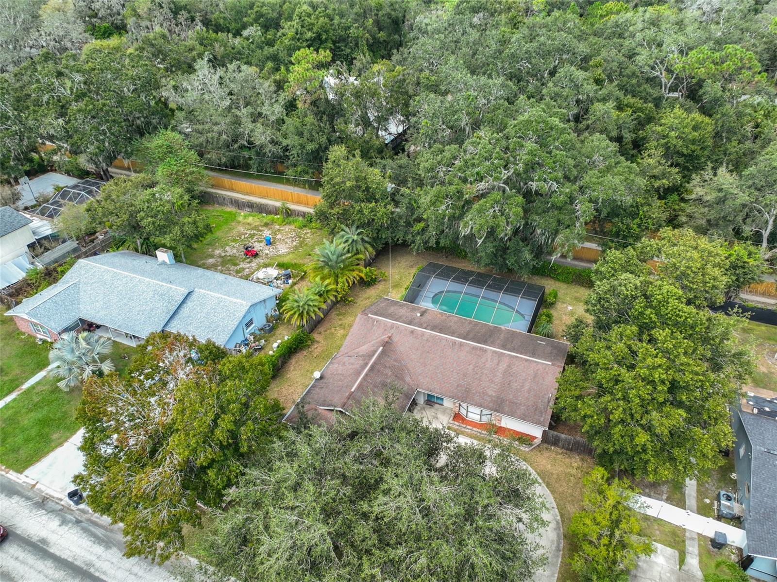 FOUR WINDS ESTATES - Residential