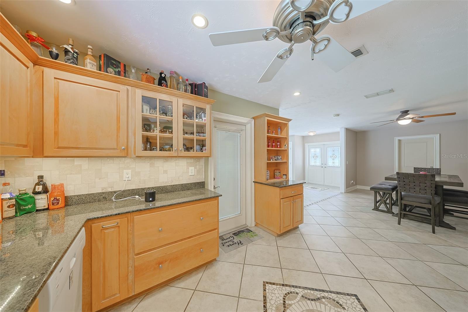 FOUR WINDS ESTATES - Residential