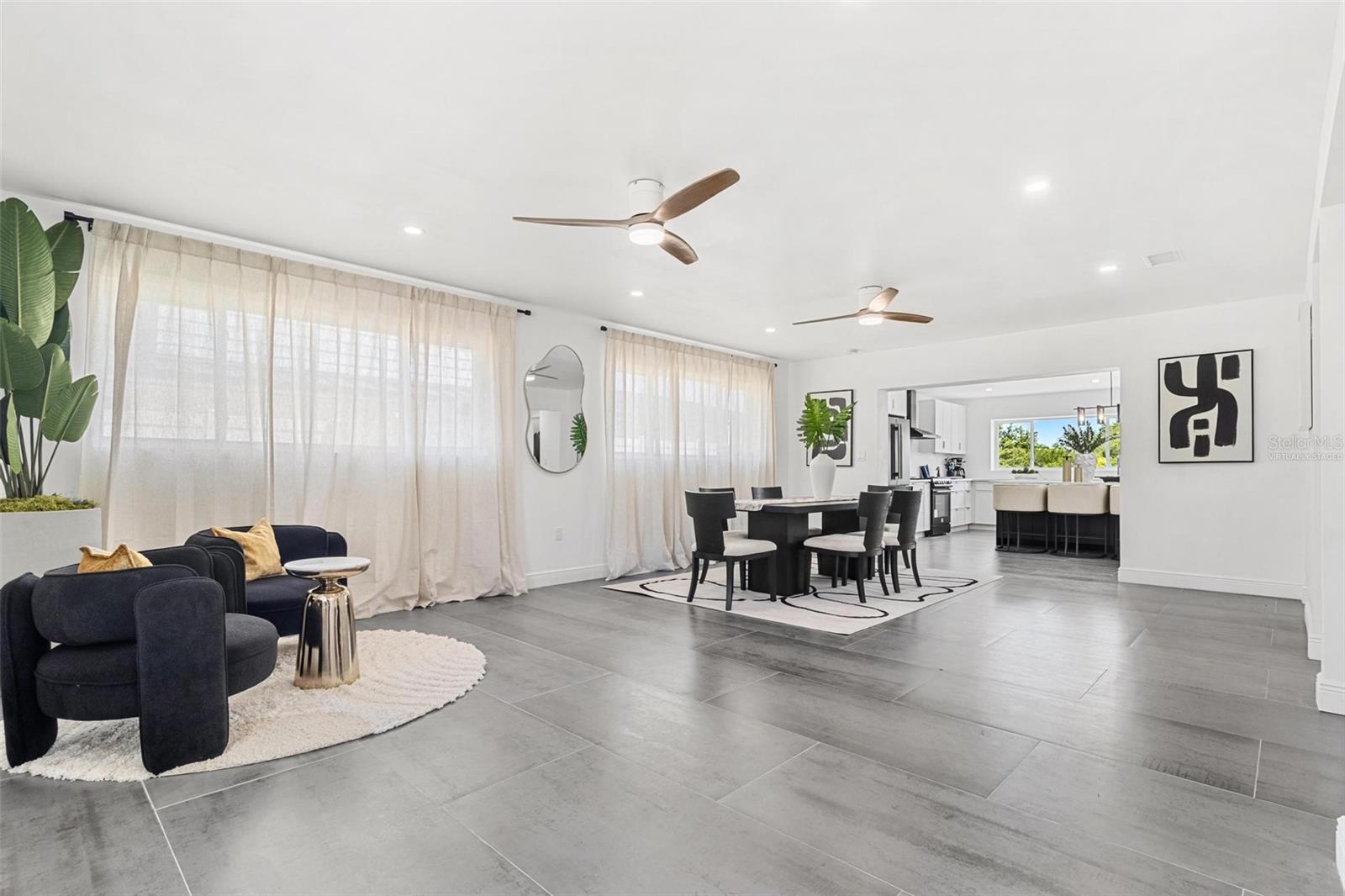 BAY COLONY ESTATES - Residential