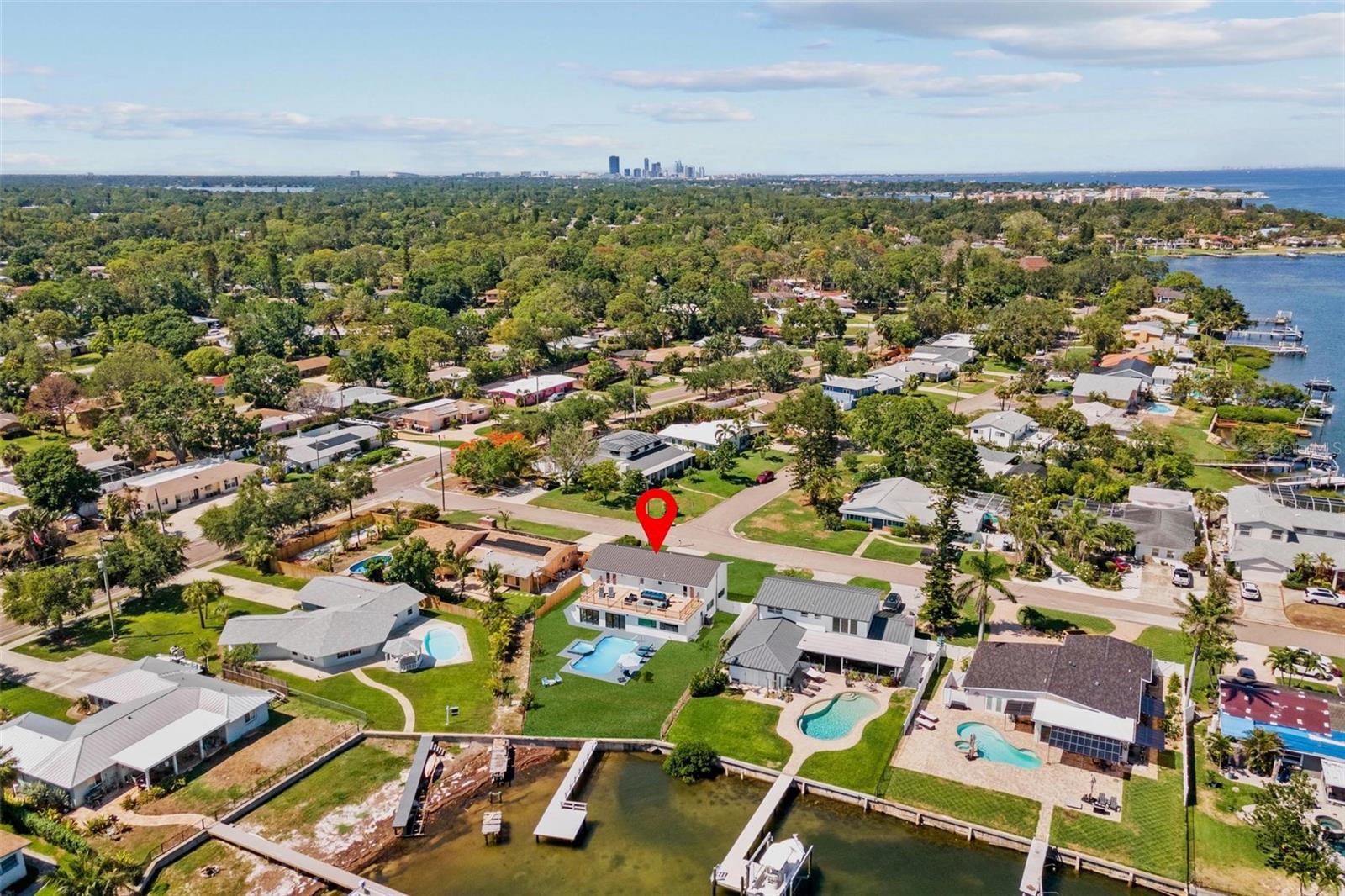 BAY COLONY ESTATES - Residential