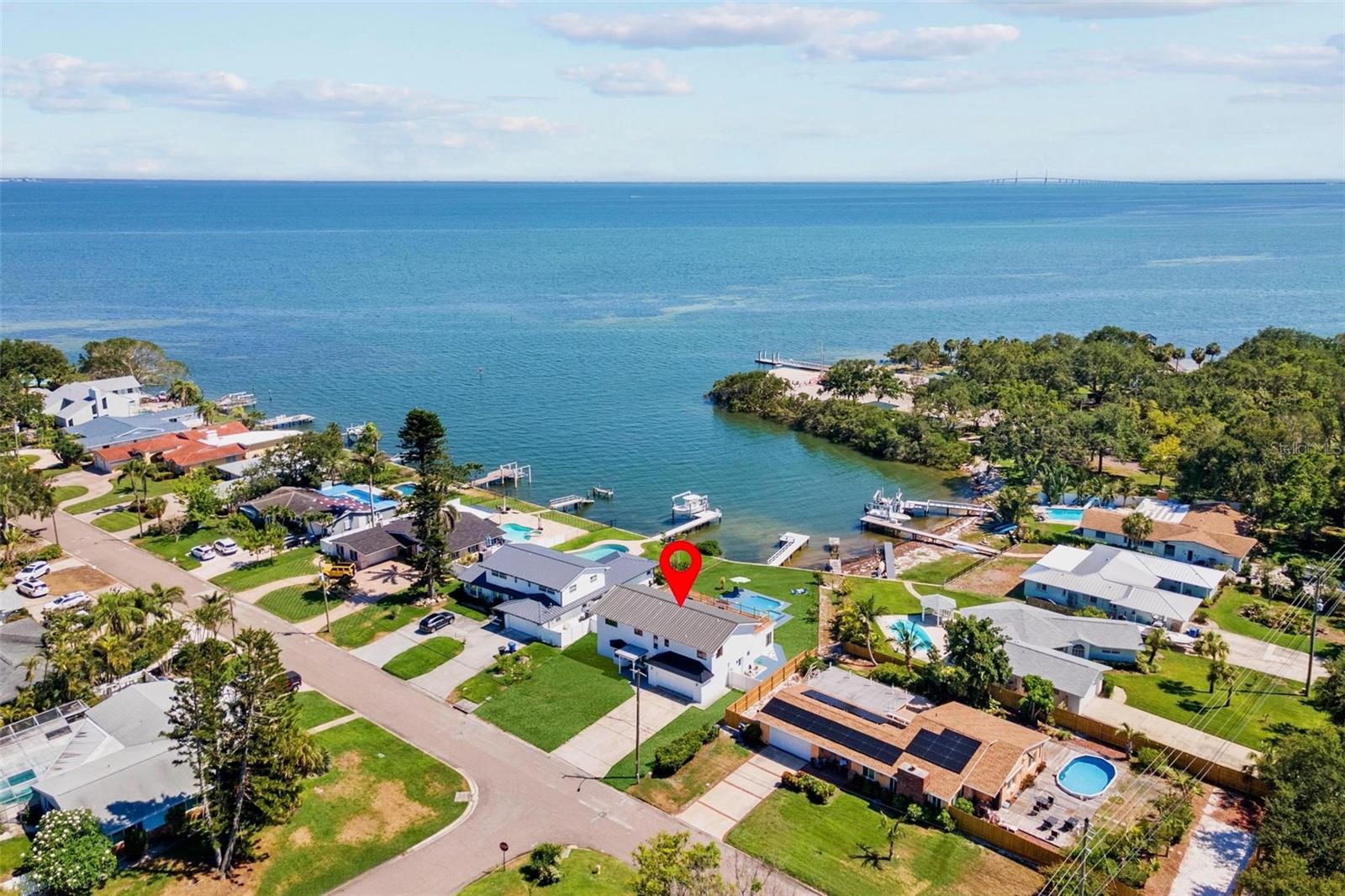 BAY COLONY ESTATES - Residential