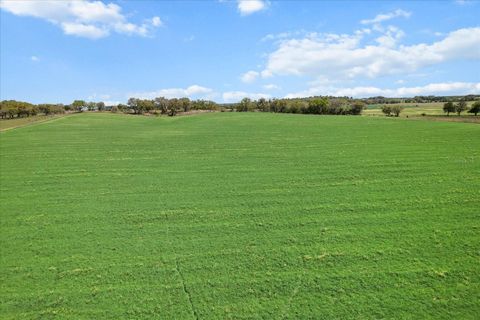 Tiny photo for 190 NW 225th Avenue, Dunnellon, FL 34431 (MLS # G5094195)