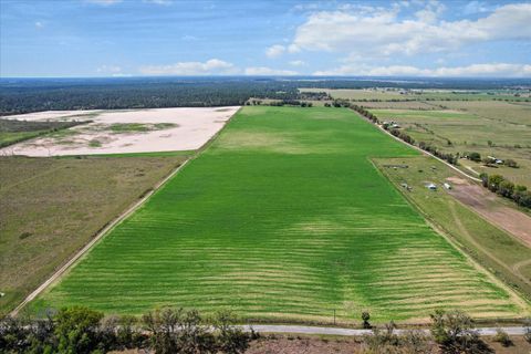 Tiny photo for 190 NW 225th Avenue, Dunnellon, FL 34431 (MLS # G5094195)