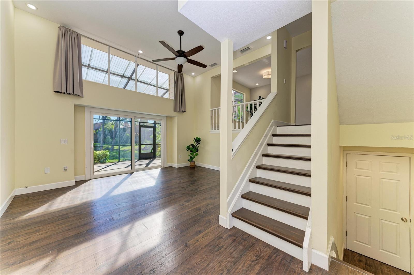 13963 LAKE POINT DRIVE