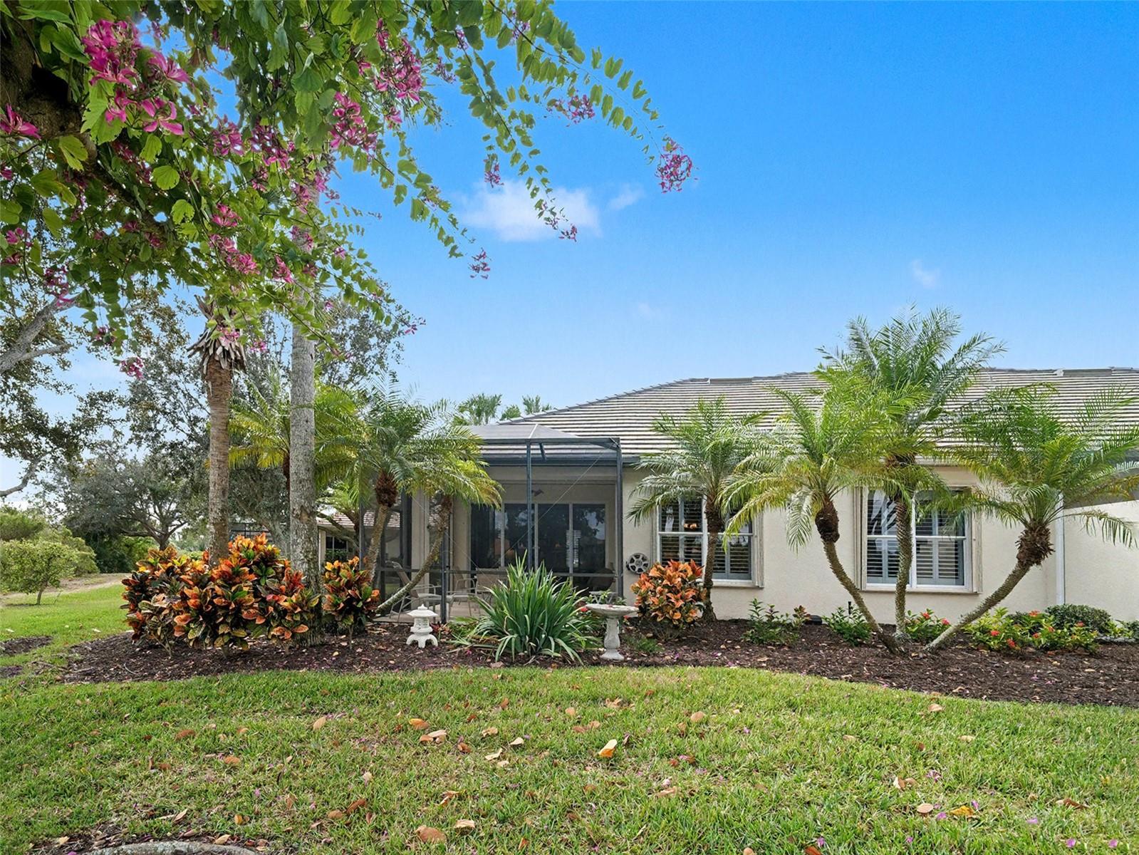 RIVERWOOD - Residential