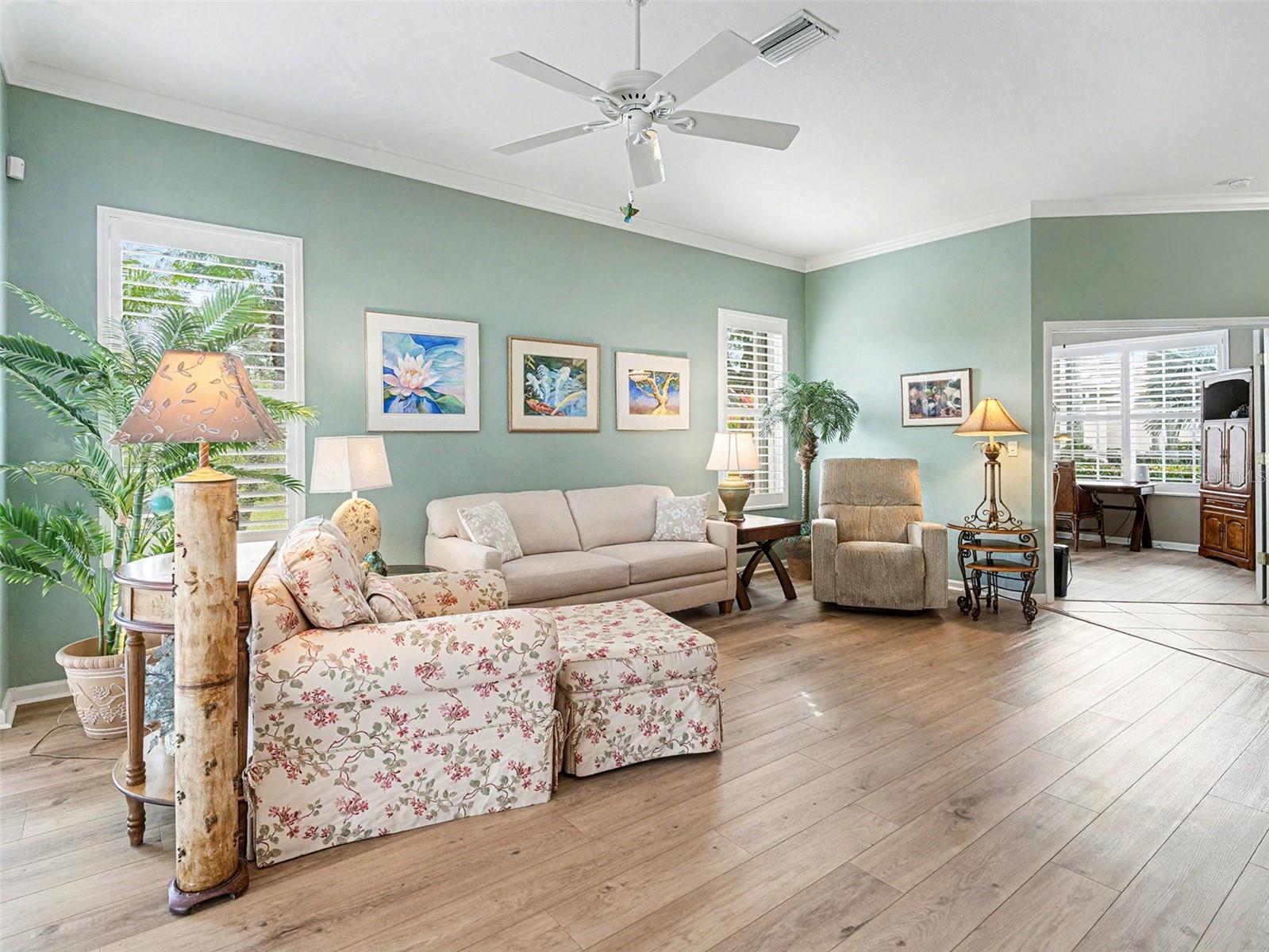 RIVERWOOD - Residential