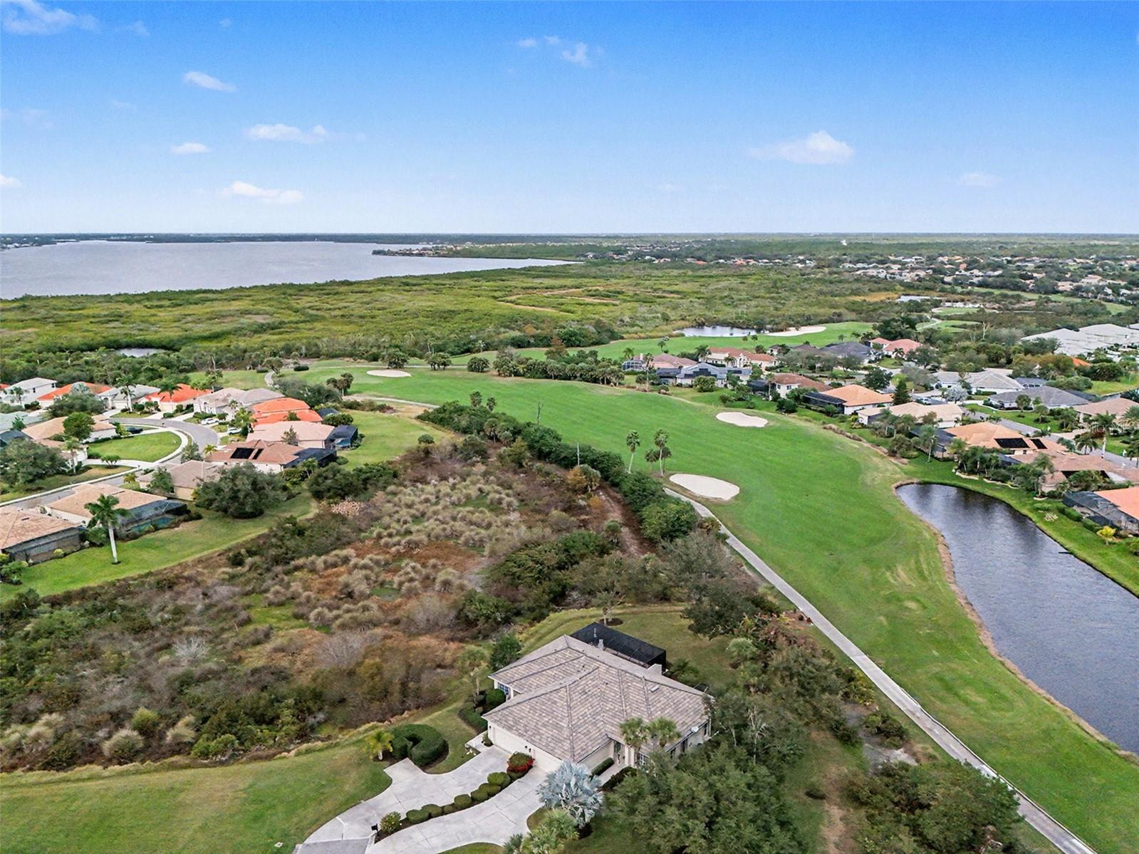 RIVERWOOD - Residential