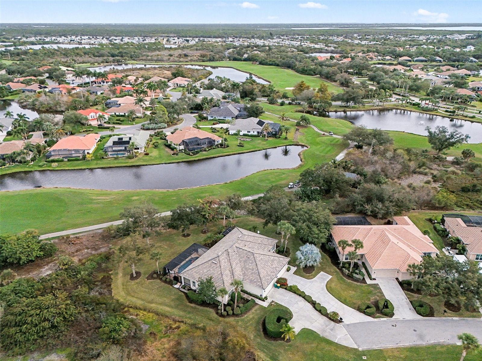 RIVERWOOD - Residential