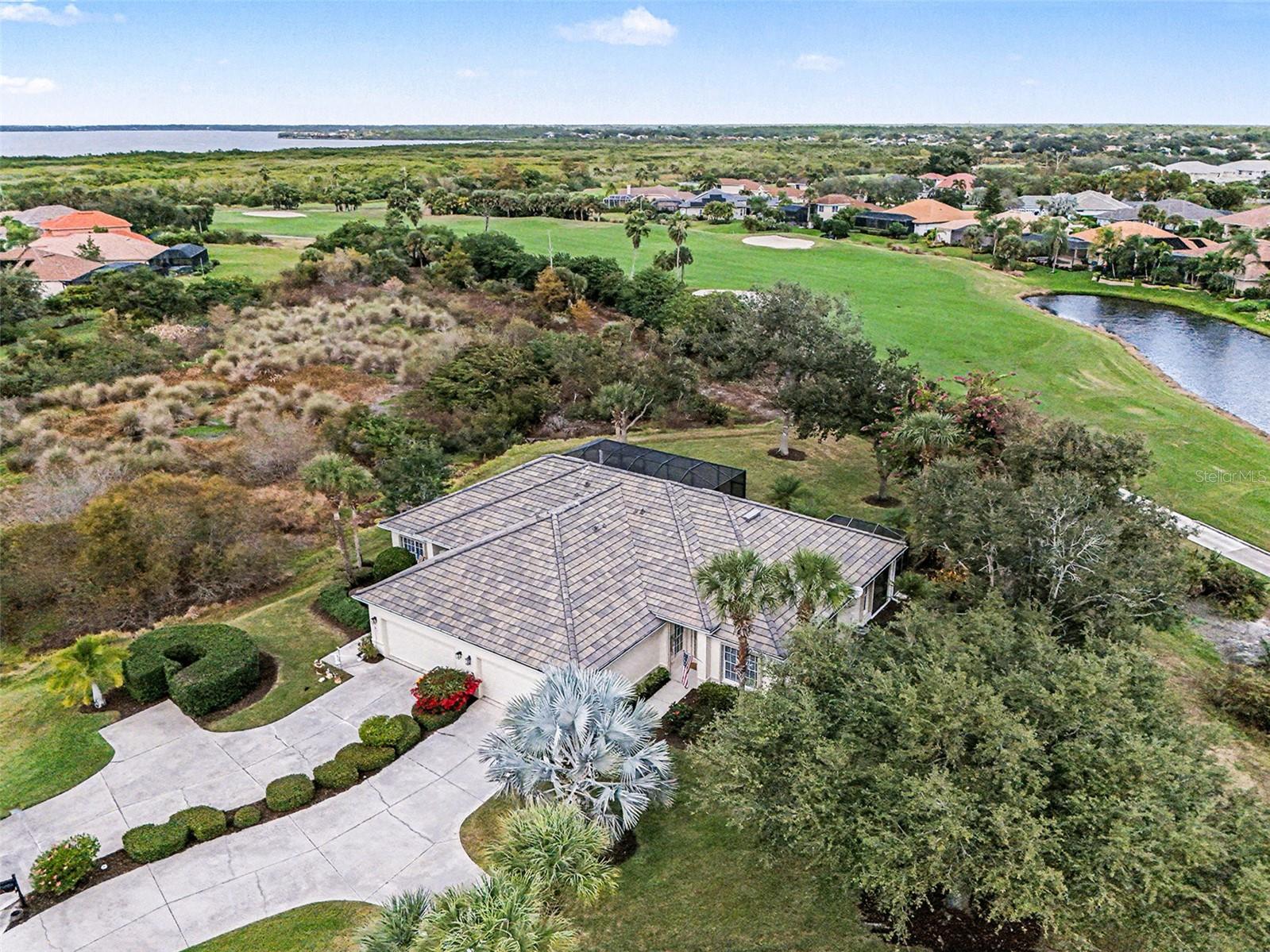 RIVERWOOD - Residential