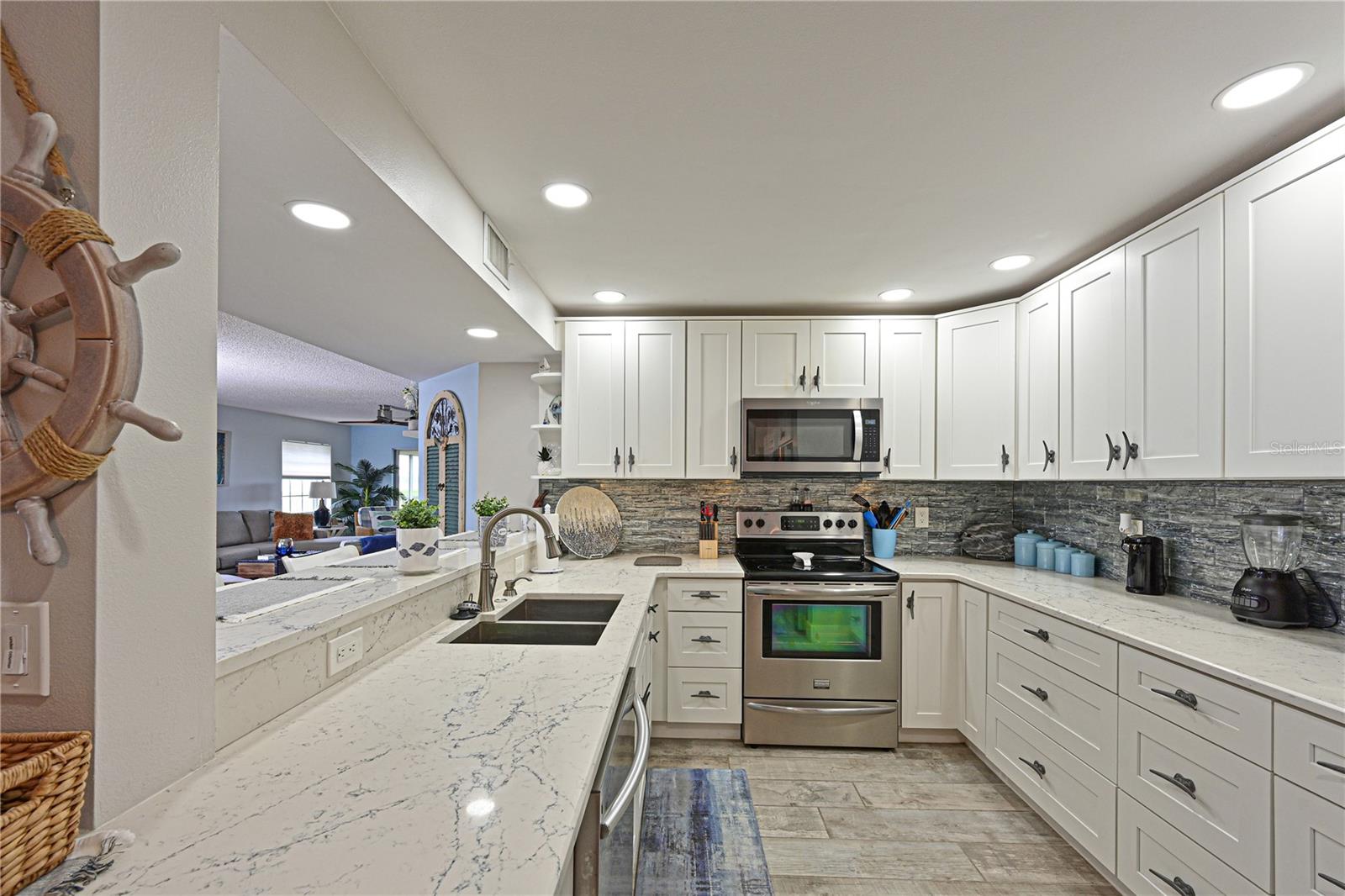 EDGEWATER POINTE AT PERICO BAY CLUB II - Residential