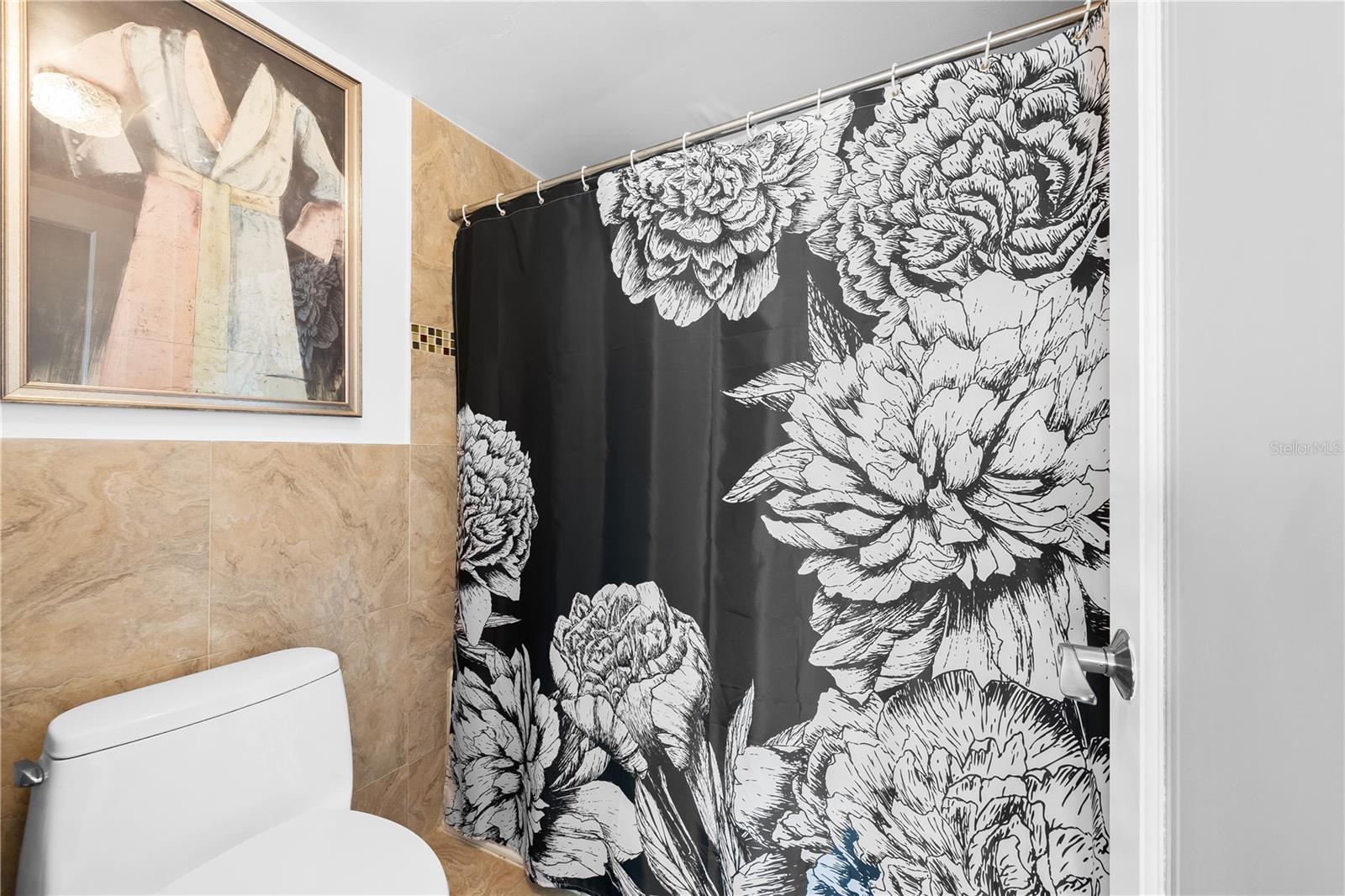 PLAYA DEL MAR CONDO - Residential