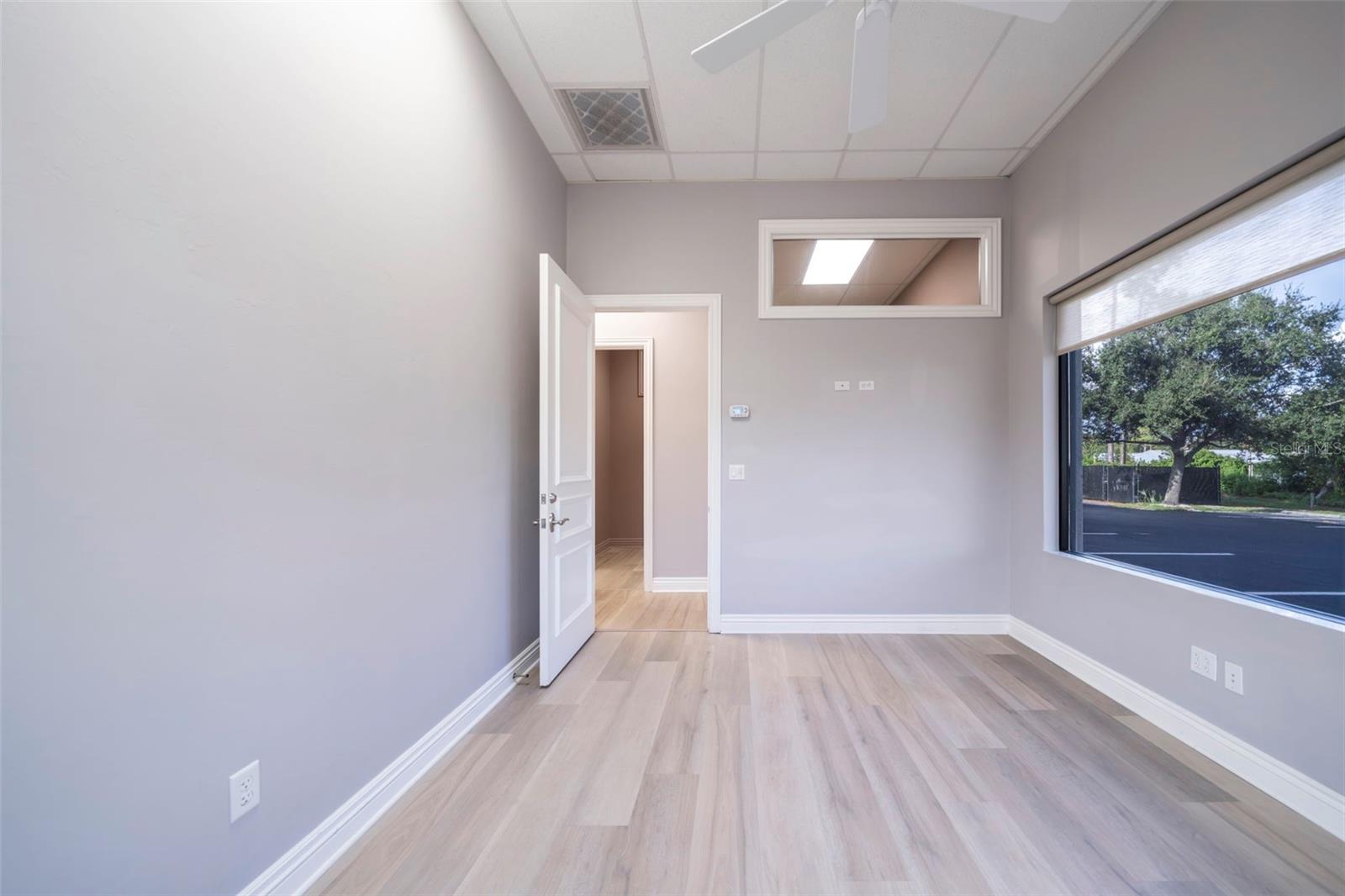 BONITA INDUST PARK ADD - Commercial Lease