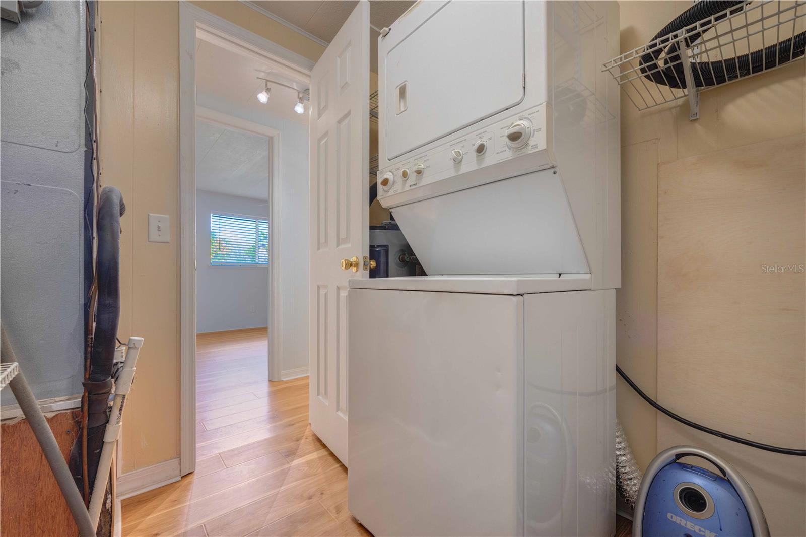 WOOTTEN HEIGHTS - Residential